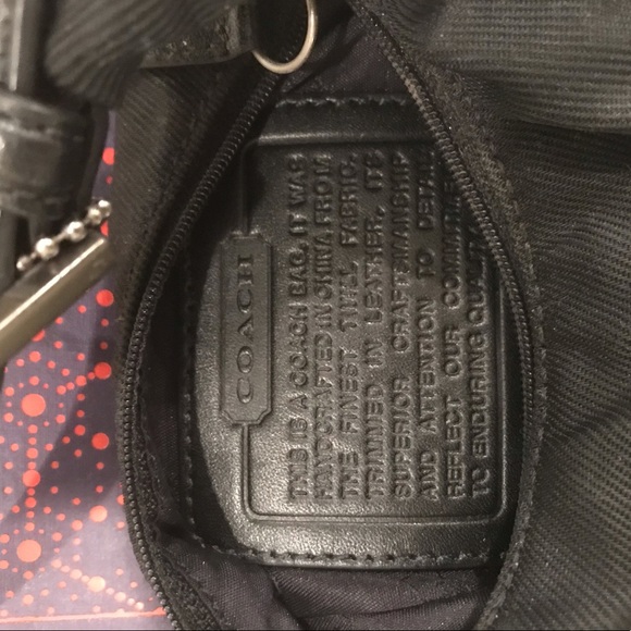 🛑sold🛑Trendy Mini Coach Handbag - Picture 3 of 7
